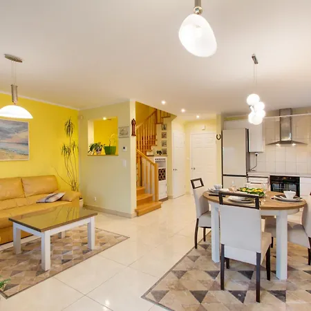 Dom Wakacyjny Grzybowo * Grzybowo (West Pomeranian)